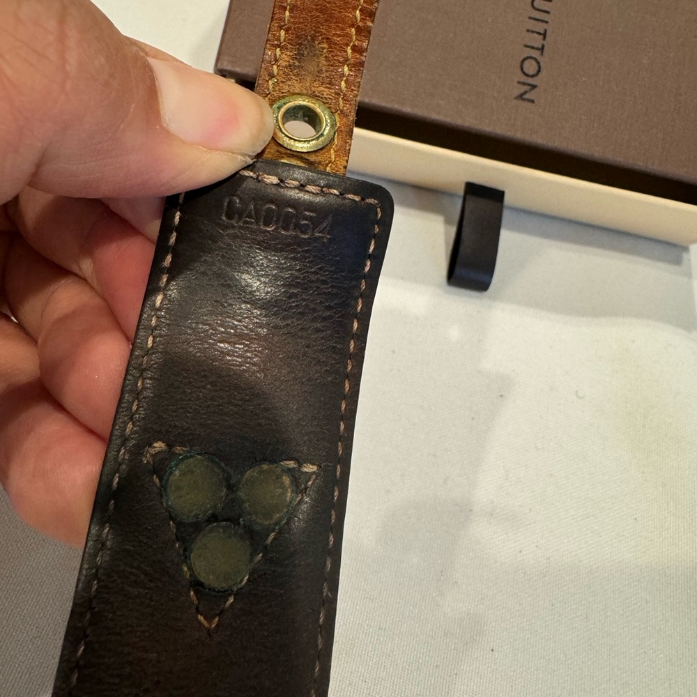 Authentic Louis Vuitton bracelet - Picture 5 of 11
